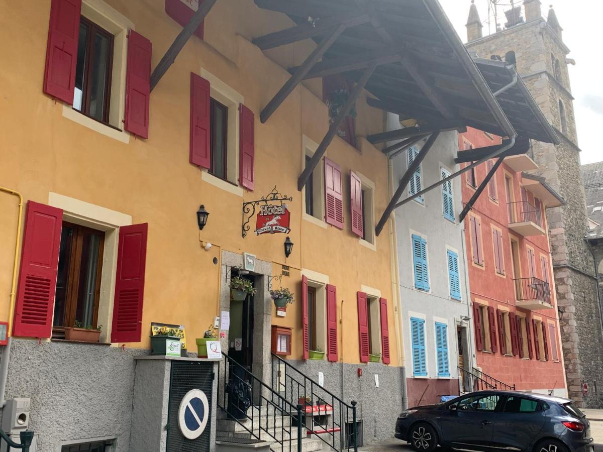 Hotel Du Cheval Blanc Barcelonnette Eksteriør billede