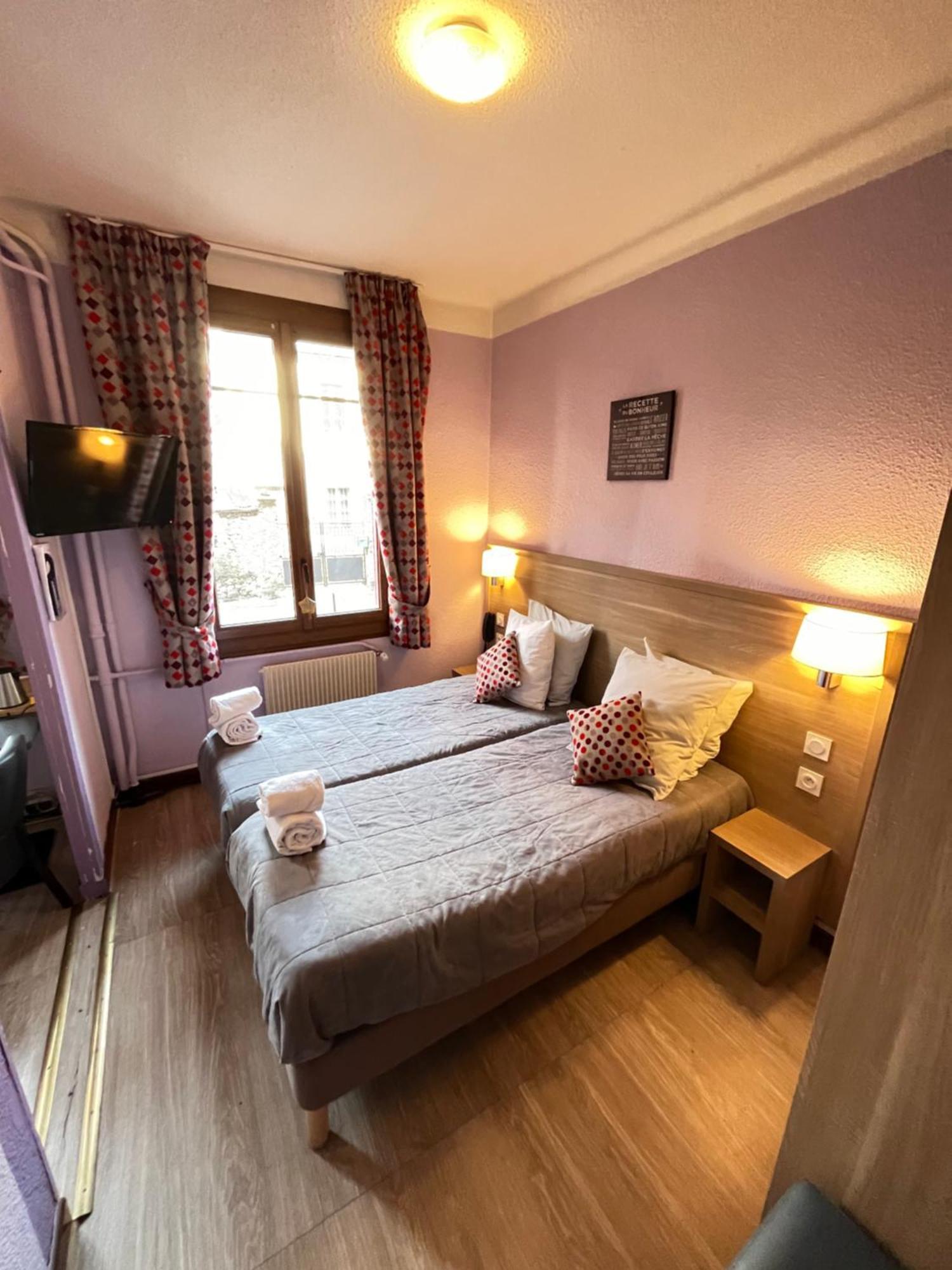 Hotel Du Cheval Blanc Barcelonnette Eksteriør billede